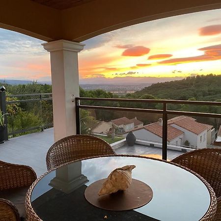 Villa De Vacances Le Teil Bagian luar foto